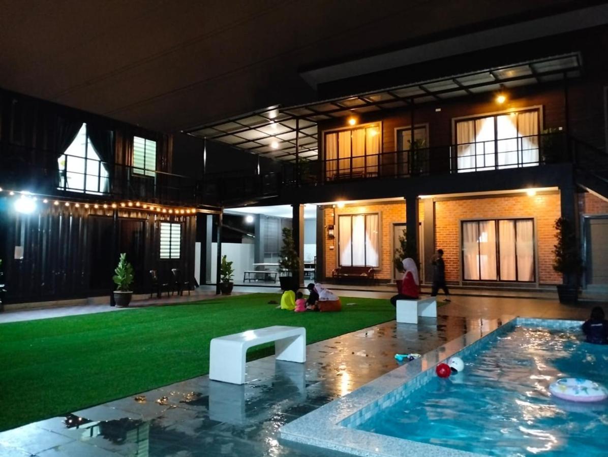 Homestay Pool Manjoi * Ipoh